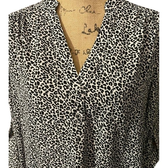 Torrid Leopard Print Tunic Blouse - Picture 3 of 7